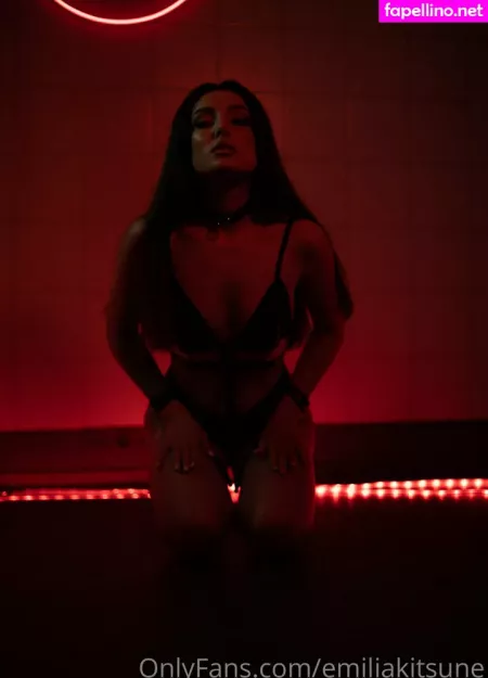 Onlyemiliaa OnlyFans Thumbnail #CtE3hwpBwJ