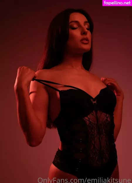 Onlyemiliaa OnlyFans Thumbnail #bT7S3BgPyC