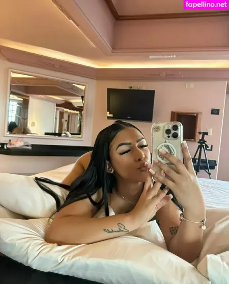 Onlyems 1 OnlyFans Thumbnail #LsG8LNGH44