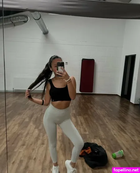 Onlyfansdeutschland OnlyFans Thumbnail #yusJTfig4C