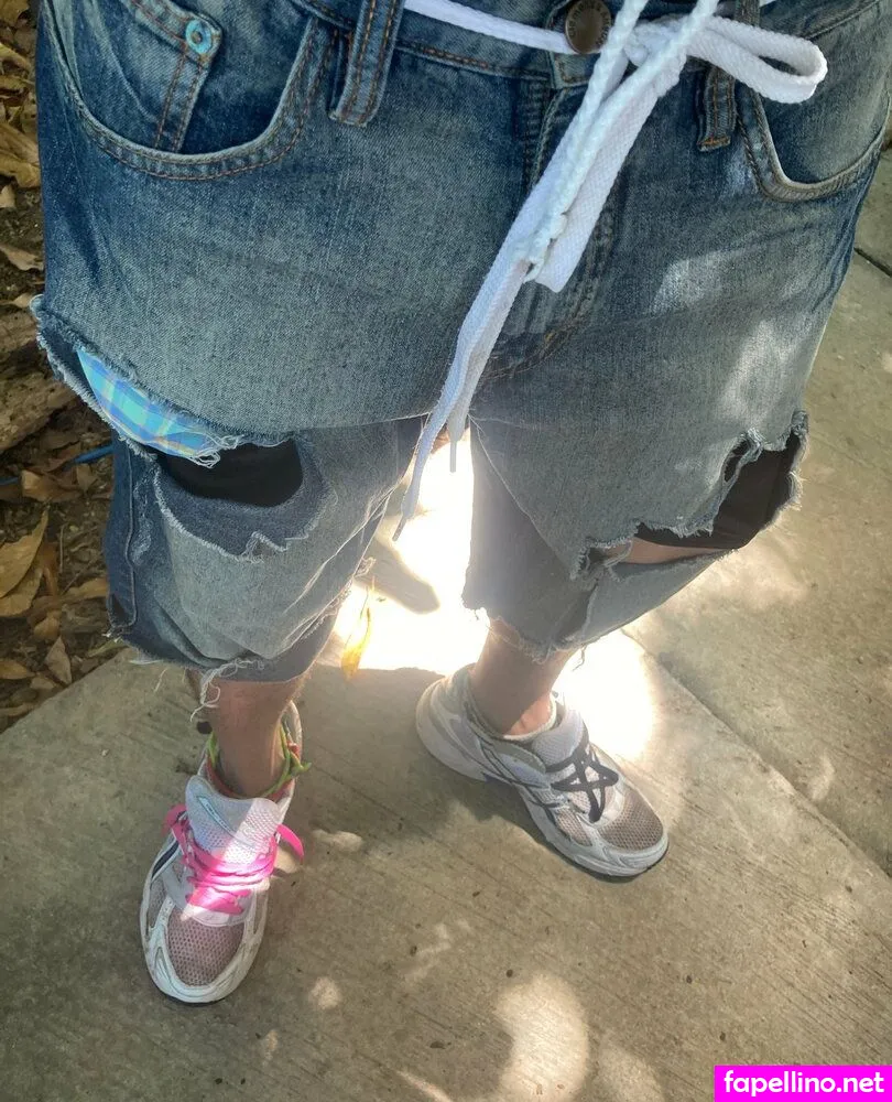 onlyfeetnsneakers Nude Leaked OnlyFans Photo #Hmv20JkZut