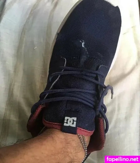 Onlyfeetnsneakers OnlyFans Thumbnail #ZGGDBX8szc