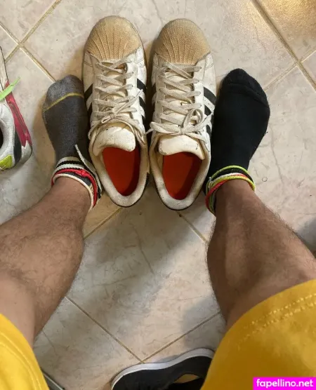 Onlyfeetnsneakers OnlyFans Thumbnail #bsBFYqGalR