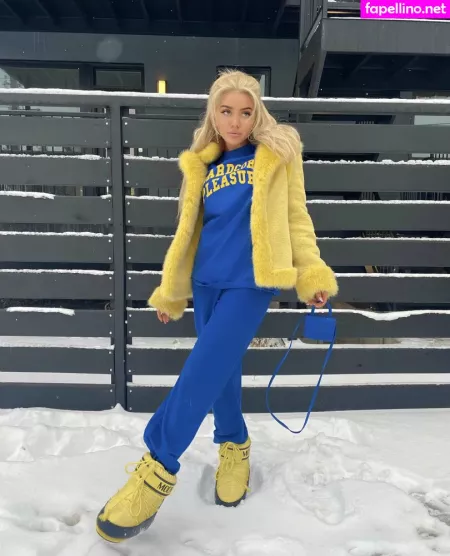 Onlyfina 1 OnlyFans Thumbnail #A8IY63P8yU