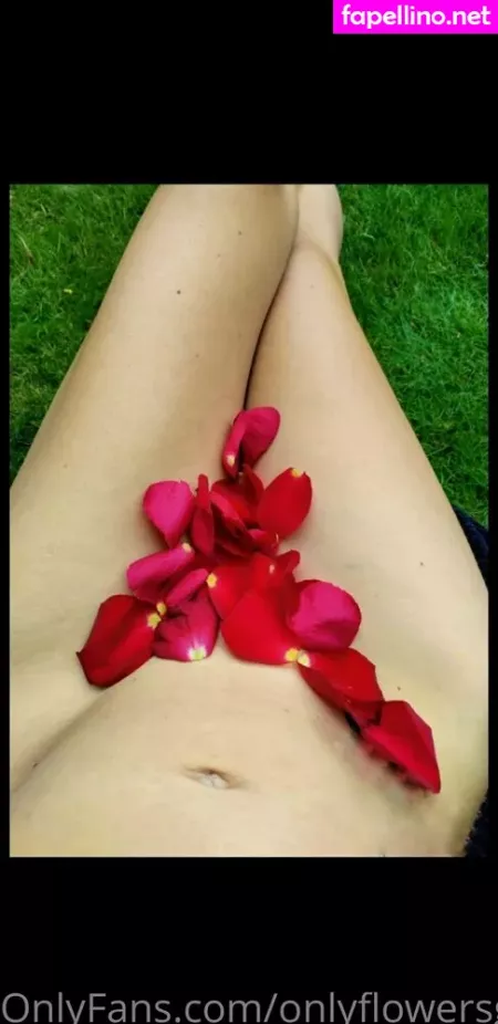 Onlyflowersgirl OnlyFans Thumbnail #IWJWHKgTOv