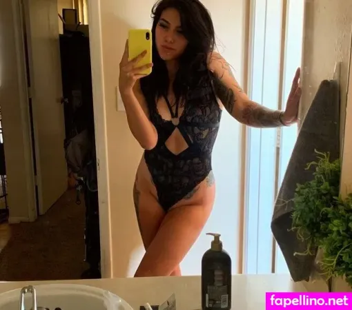 Onlyfoxahri OnlyFans Thumbnail #Cwz373wZy7