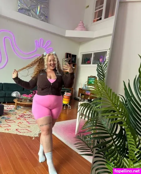 Onlygwen 1 OnlyFans Thumbnail #zLH5OPA7cS