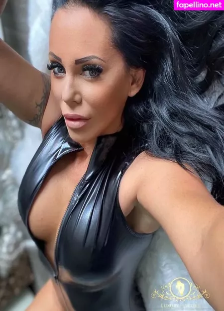 Onlyheni OnlyFans Thumbnail #Ks2fNrCIzF