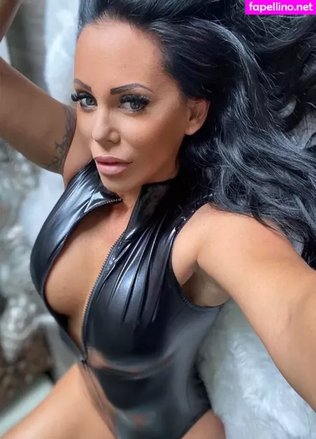 Onlyheni OnlyFans Thumbnail #jCI6WYyd0y