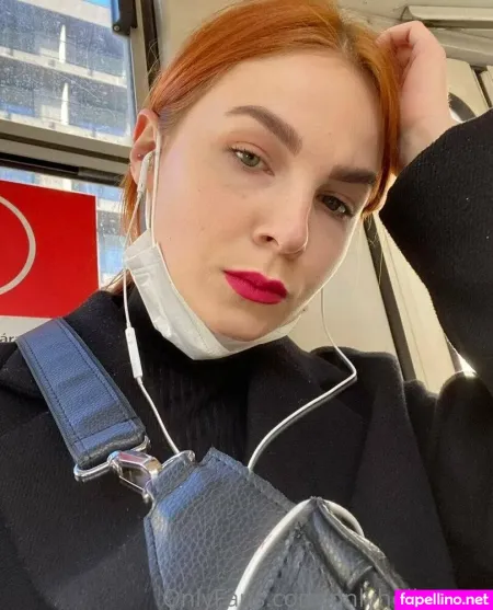 Onlyhollymary OnlyFans Thumbnail #1Aihh2NhOo