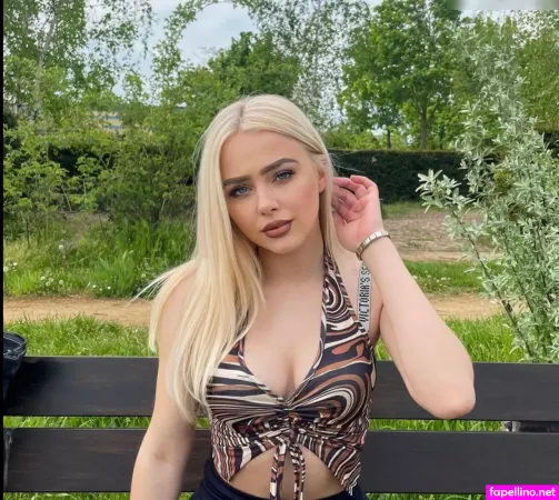 Onlyivana OnlyFans Thumbnail #1RG3rA4905