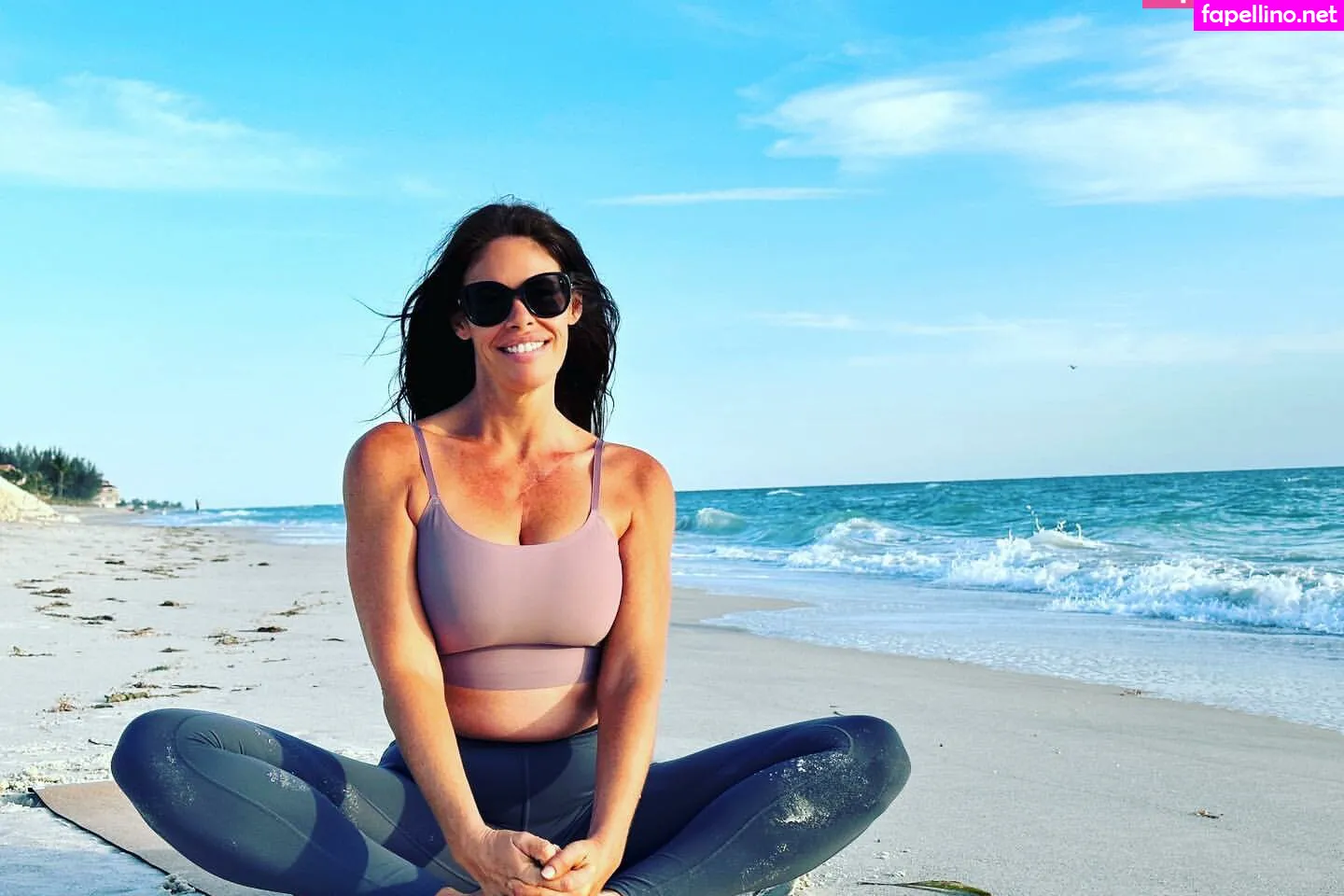 OnlyJans2023, janscoffeeandsunshine Nude Leaked OnlyFans Photo #pPqFTfBxB9