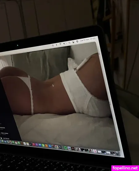 Onlylittlelunaa OnlyFans Thumbnail #Iy0aZ2XmI4