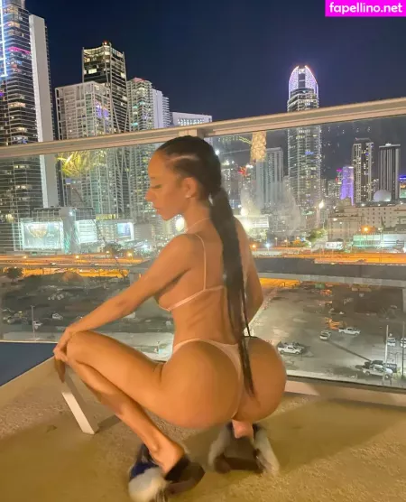 Onlymariss OnlyFans Thumbnail #0L2kMFr00w