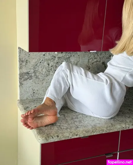 Onlymyfeetx OnlyFans Thumbnail #u6PybOAyoX