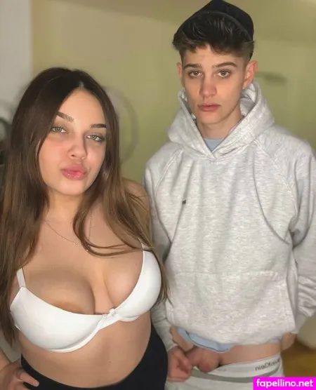 Onlyoffriends OnlyFans Thumbnail #B6zxiuTVWF