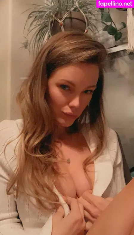 Onlyora OnlyFans Thumbnail #Cw1SDsEsRy