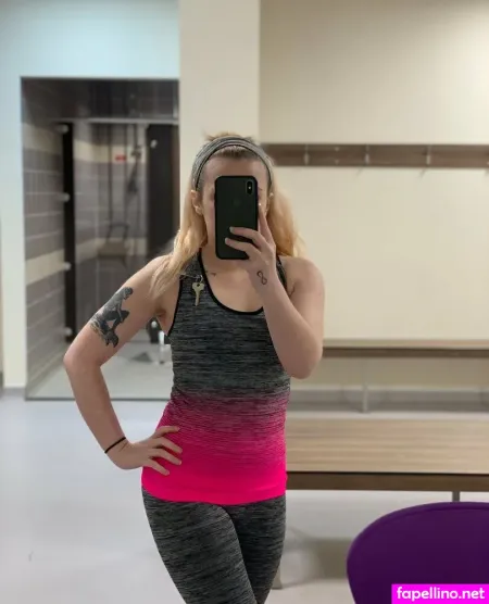 Onlyraine OnlyFans Thumbnail #t3W57tpBH4