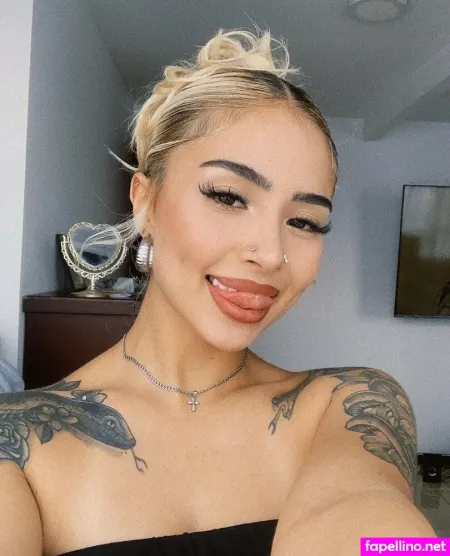 Onlyshiax OnlyFans Thumbnail #qXyfs30MGw