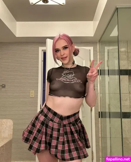 Onlysophieviolet OnlyFans Thumbnail #HvUehIJfW7