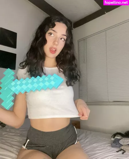 Onlytalezfree OnlyFans Thumbnail #BUmAEFVnLo