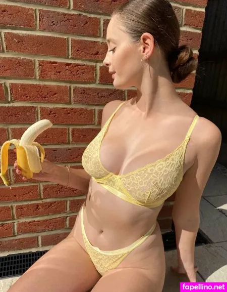 Onlyy Em OnlyFans Thumbnail #u27Q0EhN0y