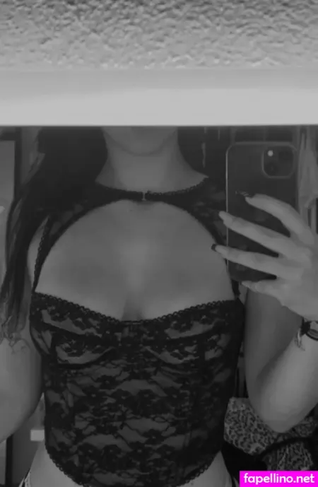 Onselina OnlyFans Thumbnail #2FzQNubD9Y