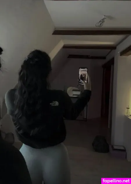 Onselina Main Profile Photo