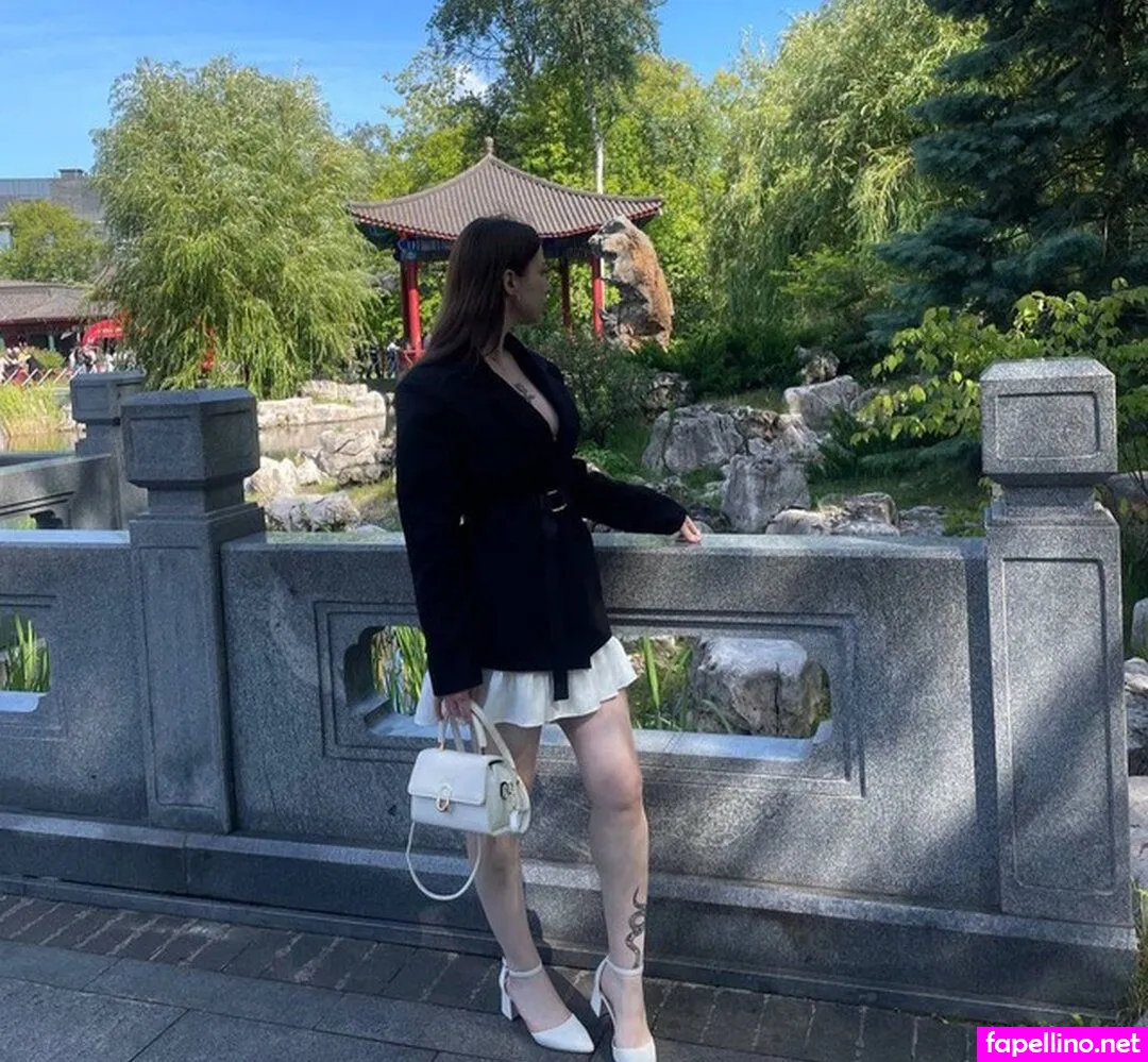 KatrinAmaliaGreys, katerina_lasareva, katerinatommo, onuchachka_prvt Nude Leaked OnlyFans Photo #MHeInAZUCs