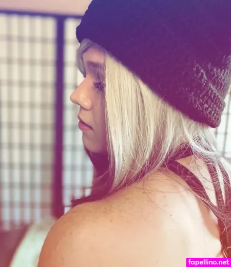 Onyushka OnlyFans Thumbnail #LU9VVocFeR