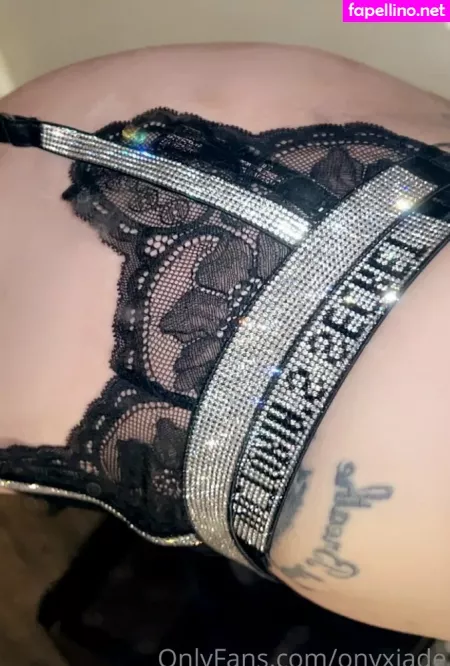 Onyxjade OnlyFans Thumbnail #cZ6mBWo5yz