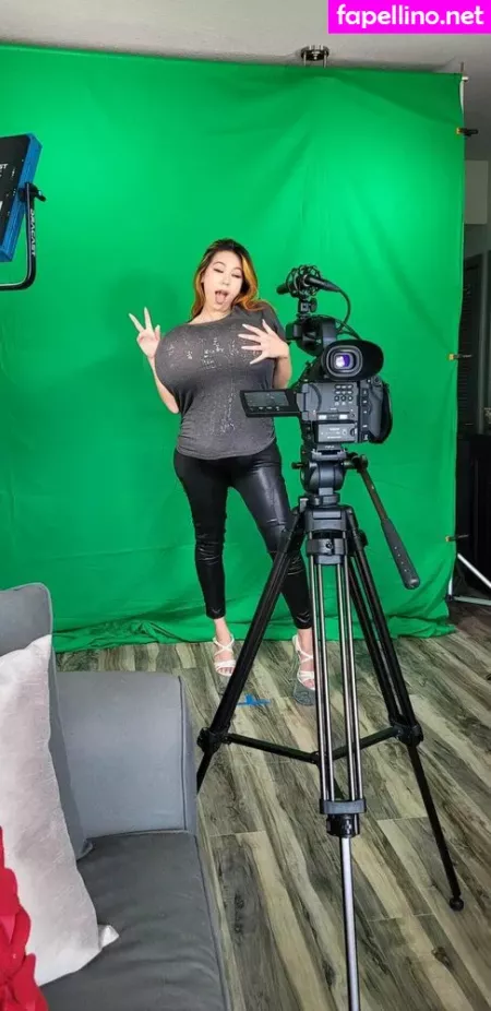 Onyxkimx OnlyFans Thumbnail #ZnPsD7z3AZ