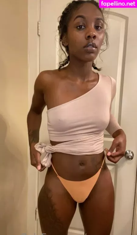 Onyxxxxxx OnlyFans Thumbnail #Em2bi6zteG