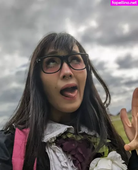 Oomfiekat OnlyFans Thumbnail #ZcejTTbzAl