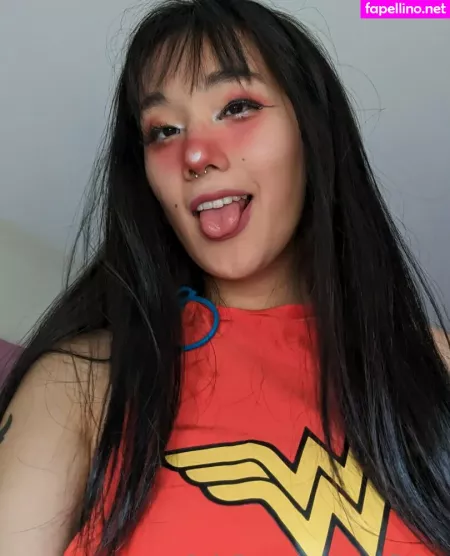 Oomfiekat OnlyFans Thumbnail #yXeFYH6b2P