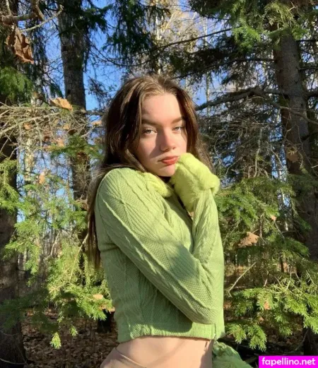 Oona Hiltunen OnlyFans Thumbnail #A8ibFO0D4M