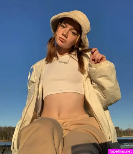 Oona Hiltunen OnlyFans Thumbnail #BT2UHDXY9u