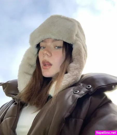 Oona Hiltunen OnlyFans Thumbnail #E3i6hbCBUE