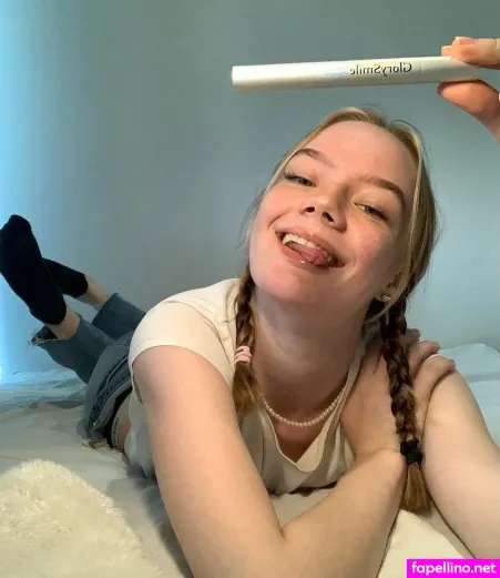 Oona Hiltunen OnlyFans Thumbnail #pkSiL6yWcu