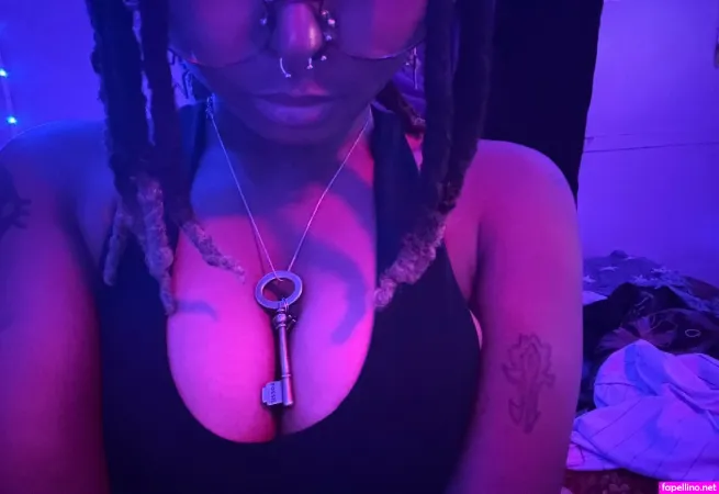 Oonacx OnlyFans Thumbnail #7O0fDbd4kX