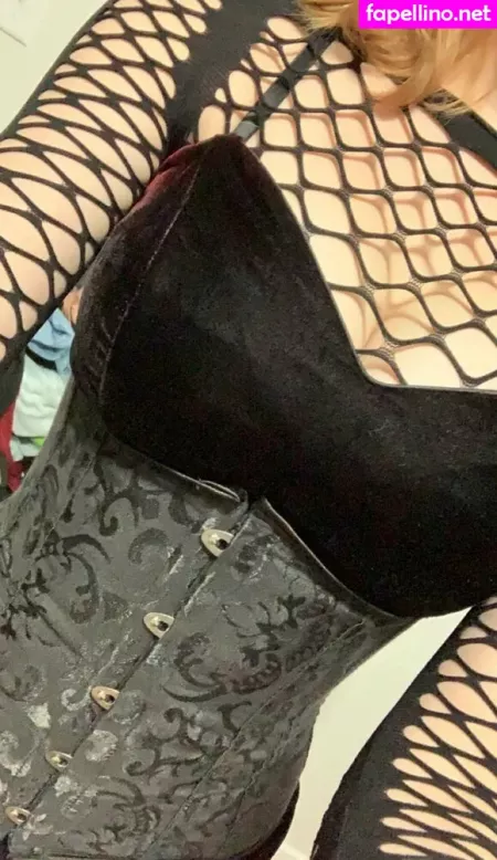 Opal Rose98 OnlyFans Thumbnail #J0LlFVujc1