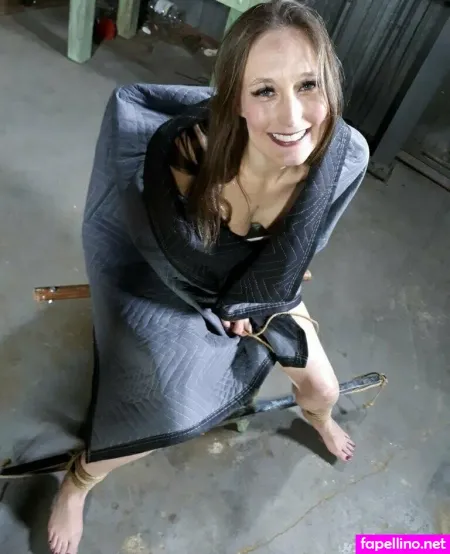 Opheliakaan10 OnlyFans Thumbnail #3v6Kbi4TrN