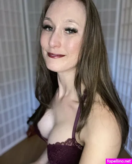 Opheliakaan10 OnlyFans Thumbnail #6Or6gDdHLf