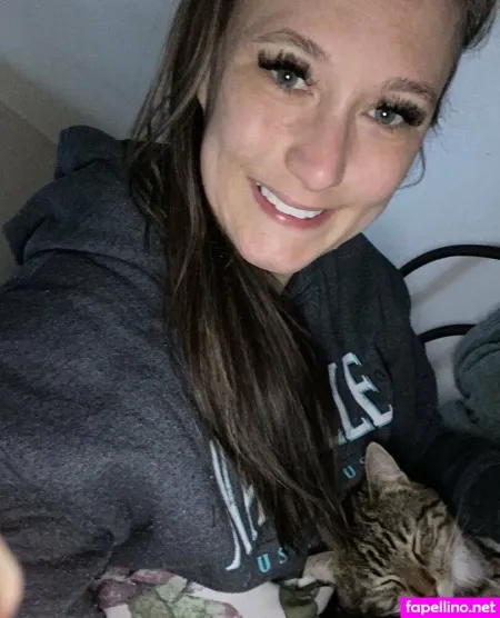 Opheliakaan10 OnlyFans Thumbnail #px6mvzBaOD