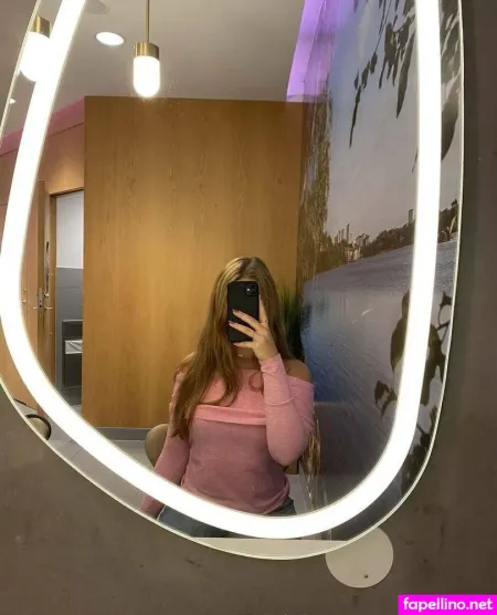 Opheliaswe OnlyFans Thumbnail #0sfLRwsYcP