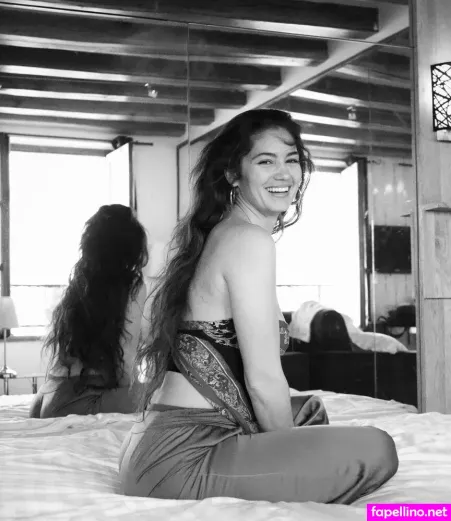 Ophelie Bau OnlyFans Thumbnail #IfSU97Ua0r