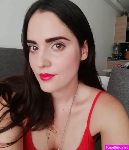 Ophelie Rullier OnlyFans Thumbnail #fRuZWr2zUY