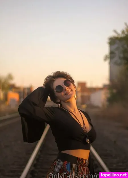 Ophradite OnlyFans Thumbnail #c8fFvzlzU4