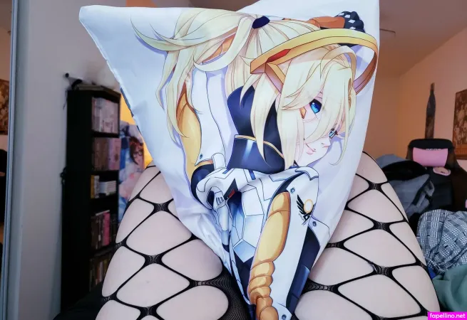 Oppaipantsuu OnlyFans Thumbnail #YYFOePdxhZ