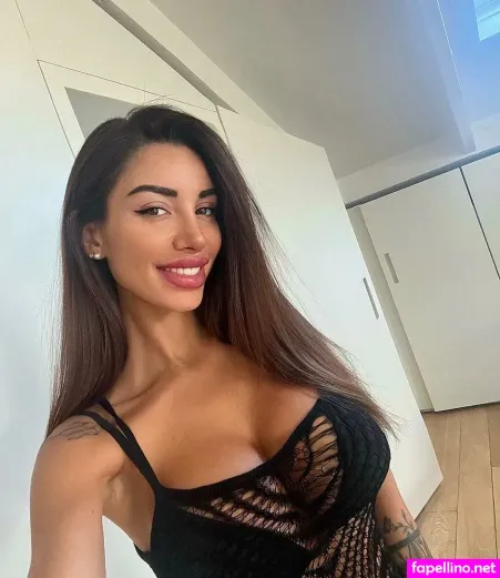 Oriana Tubiolo OnlyFans Thumbnail #vVHTsrmsiw